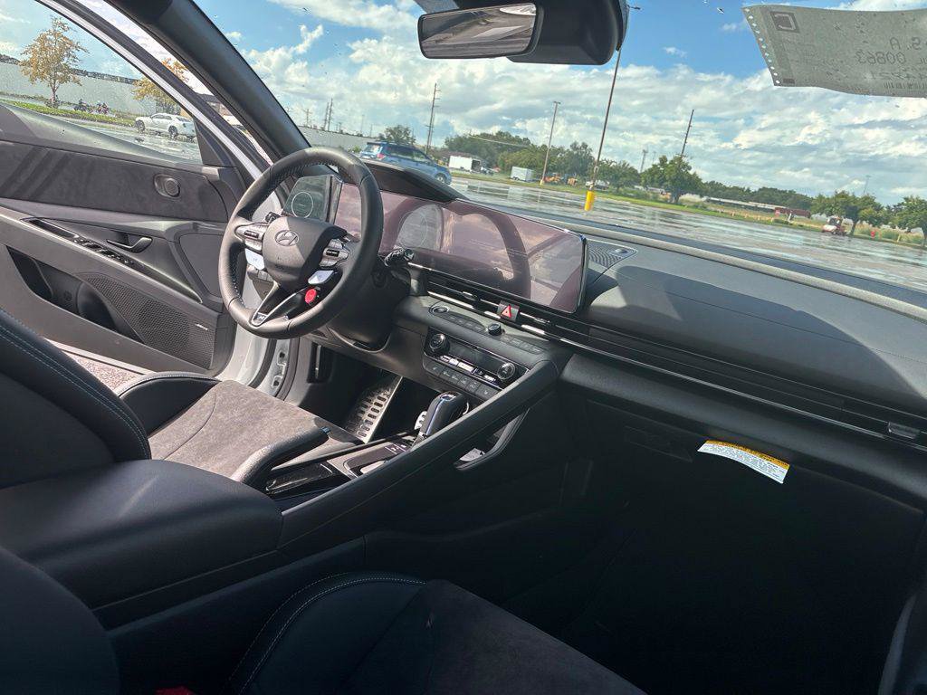 New 2026 Hyundai Elantra N FWD image 28
