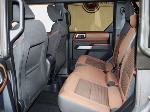 Used 2023 Ford Bronco Outer Banks AWD/4WD image 60