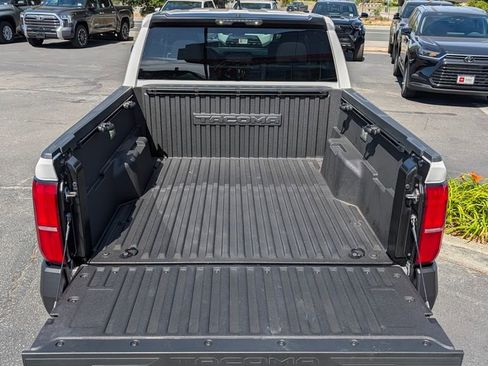 Used 2025 Toyota Tacoma SR RWD image 9