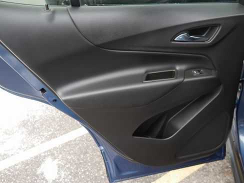 Used 2024 Chevrolet Equinox LT image 31