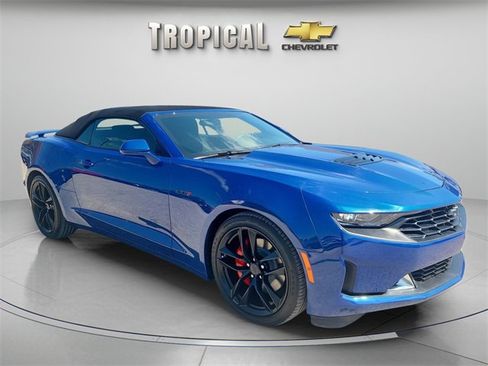 Used 2023 Chevrolet Camaro LT w/ RS Package image 7