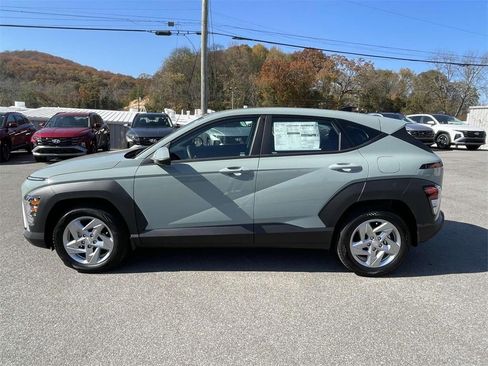 New 2026 Hyundai Kona SE image 22