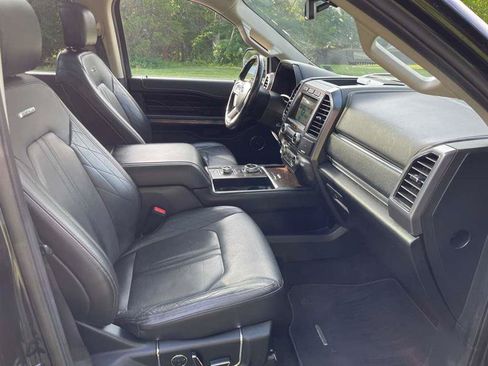 Used 2018 Ford Expedition Max Platinum AWD/4WD image 30