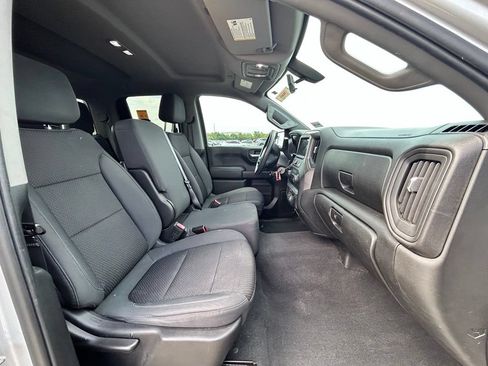 Used 2019 Chevrolet Silverado 1500 Custom Trail Boss w/ Custom Convenience Package AWD/4WD image 13
