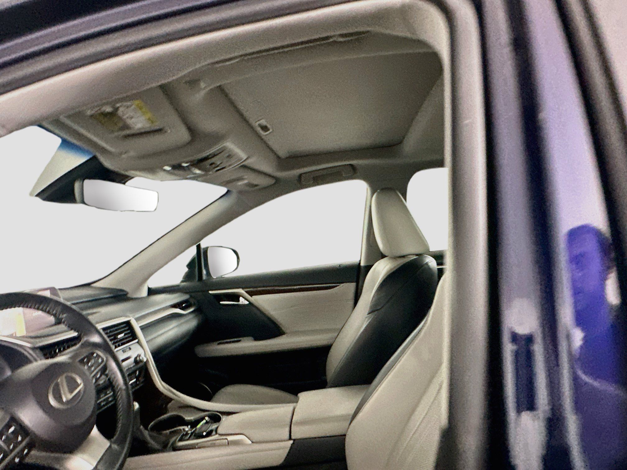 Used 2018 Lexus RX 450h AWD w/ Premium Package image 26