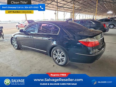 Used 2011 Hyundai Genesis 4.6 RWD image 3
