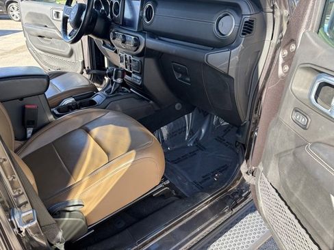 Used 2021 Jeep Wrangler Unlimited Sahara w/ Cold Weather Group image 40