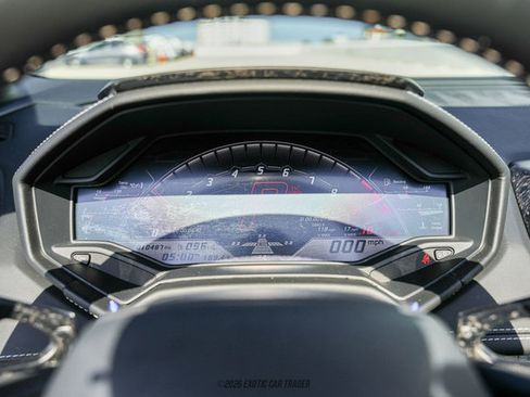 Used 2020 Lamborghini Huracan EVO AWD/4WD image 46