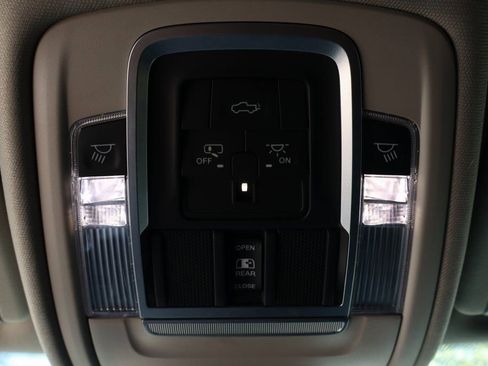 Used 2022 RAM 1500 Laramie image 26