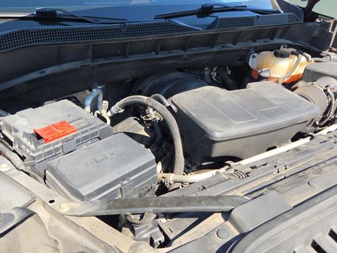 Used 2020 Chevrolet Silverado 1500 LTZ w/ LTZ Plus Package RWD image 17