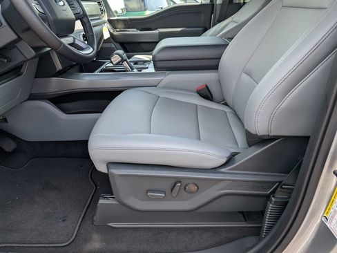 New 2025 Ford F150 Lightning Flash image 8