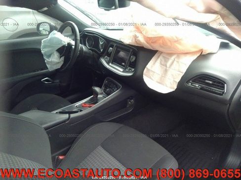 Used 2019 Dodge Challenger R/T w/ Performance Handling Group image 5