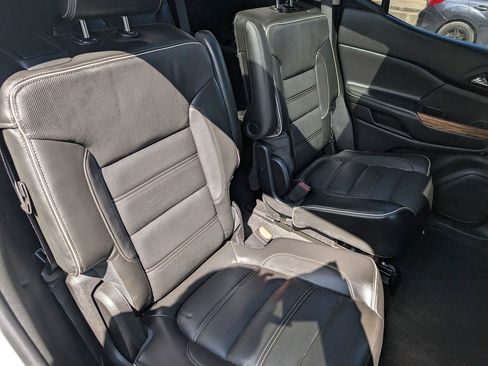 Used 2017 GMC Acadia Denali w/ LPO, Cargo Package AWD/4WD image 19