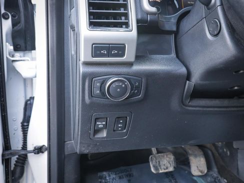 Used 2018 Ford F150 Lariat w/ Equipment Group 502A Luxury image 23