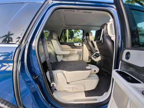 Used 2020 Lincoln Navigator L Black Label AWD/4WD image 15