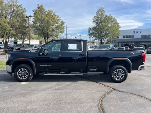 Used 2023 GMC Sierra 3500 SLE w/ X31 Off-Road Package AWD/4WD image 11