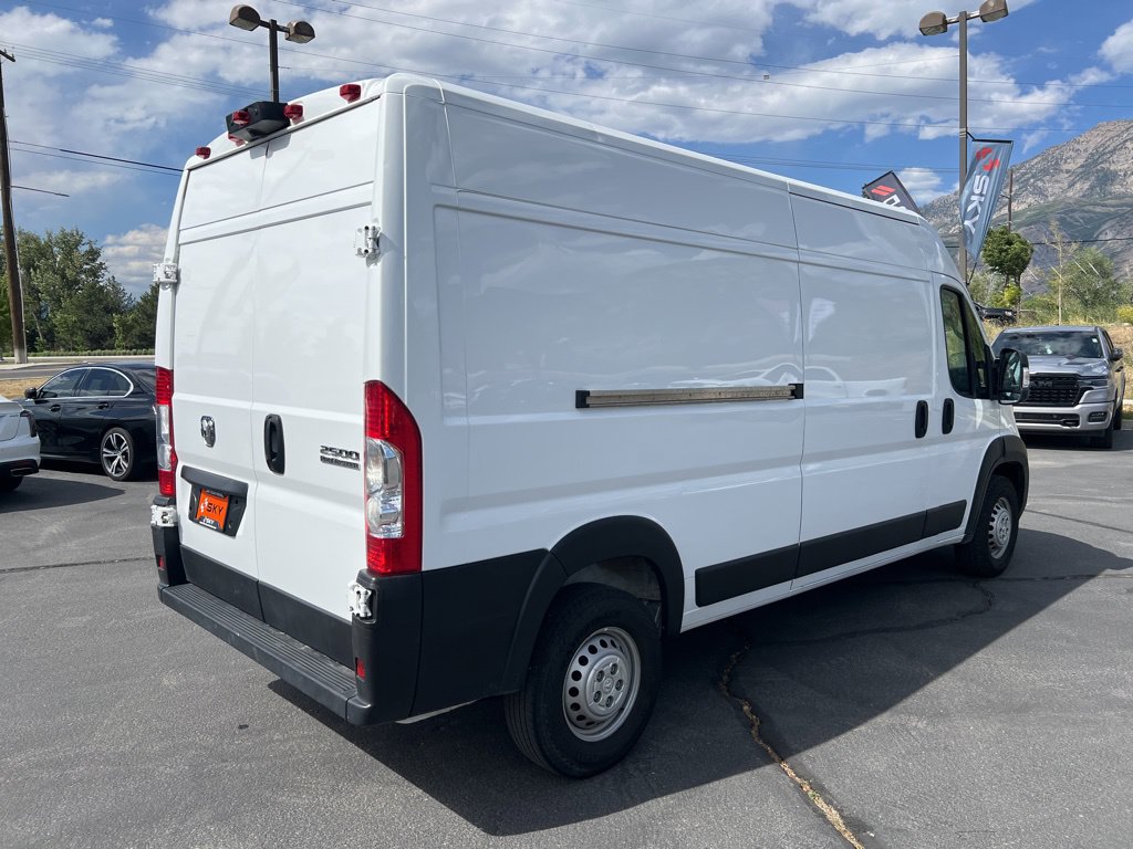 Used 2024 RAM ProMaster 2500 w/ Convenience Group FWD image 7