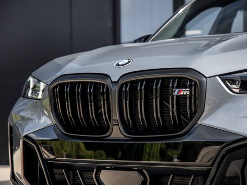 Used 2026 BMW X5 M60i w/ Executive Package AWD/4WD image 15