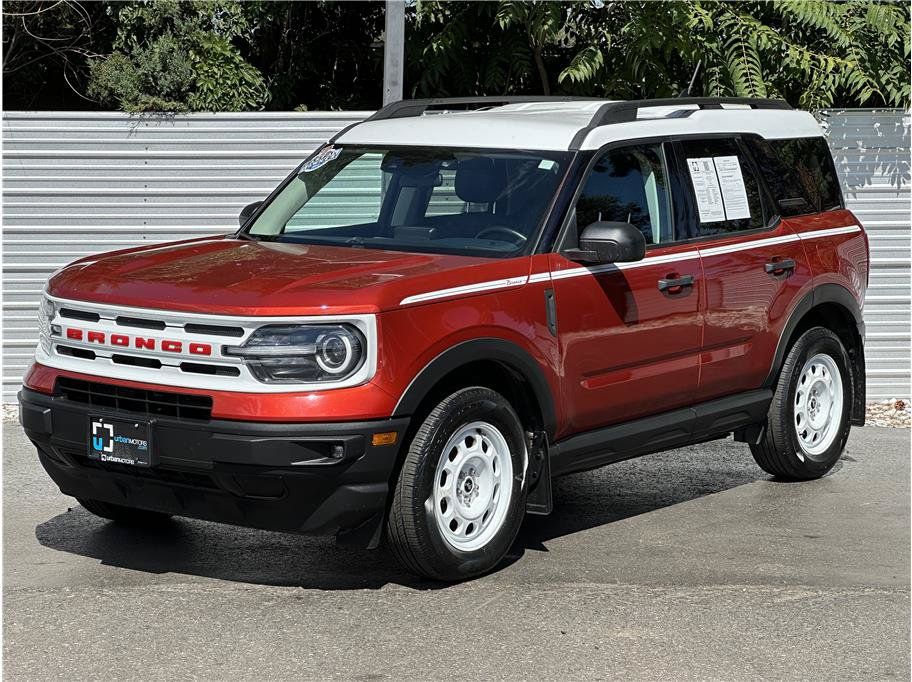 Used 2024 Ford Bronco Sport Heritage w/ Heritage Convenience Package AWD/4WD image 8