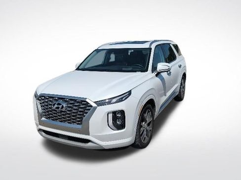 Used 2022 Hyundai Palisade Limited w/ Cargo Package FWD image 3