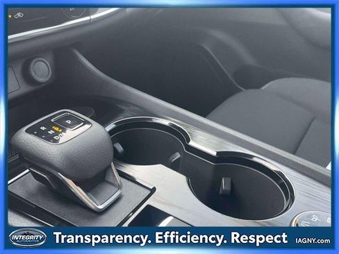 Certified 2024 Nissan Rogue S image 29