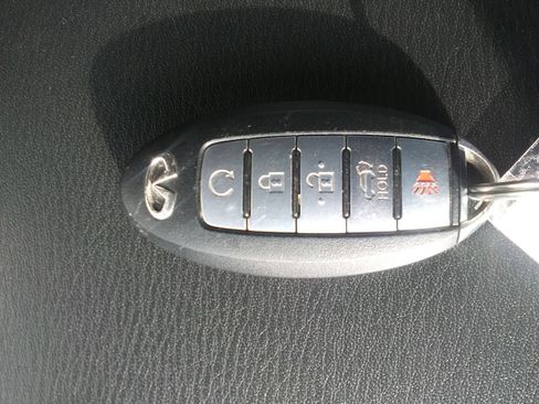 Used 2019 INFINITI QX80 Luxe w/ Proassist Package image 19