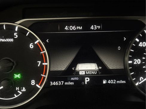 Used 2025 Nissan Rogue SV image 11