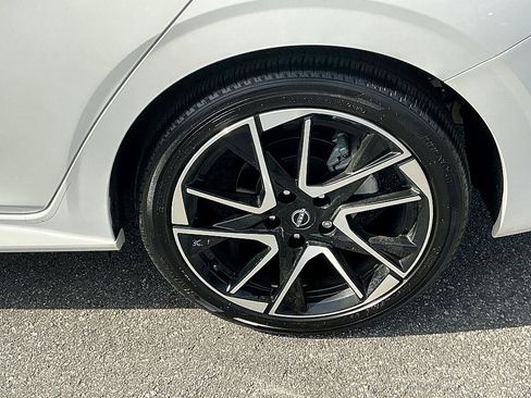 Certified 2024 Nissan Sentra SR w/ SR Premium Package image 8