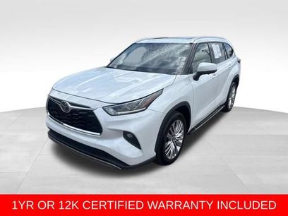 Used 2023 Toyota Highlander Platinum