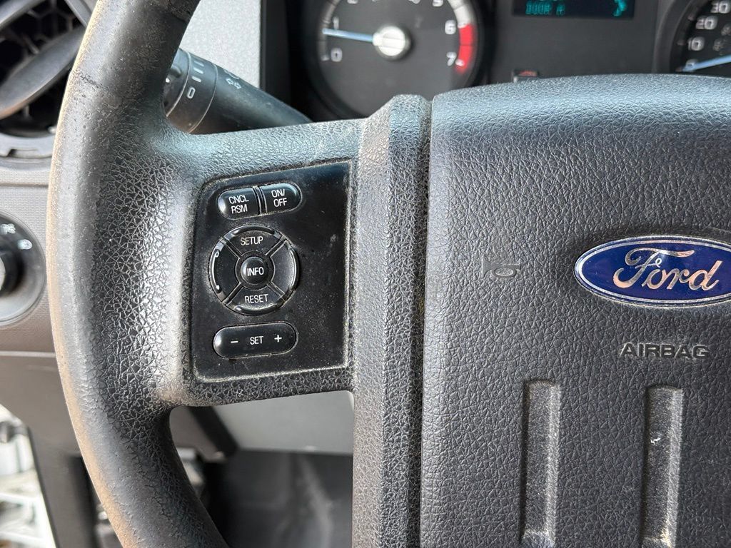 Used 2014 Ford F250 XL w/ Power Equipment Group AWD/4WD image 17