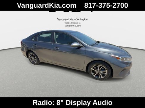 Used 2024 Kia Forte LXS FWD image 2