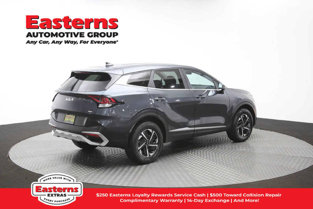Used 2023 Kia Sportage LX AWD/4WD image 43