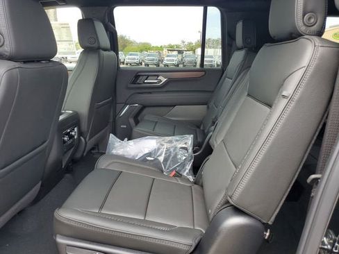 New 2026 GMC Yukon XL Denali w/ Sun & Power Step Package image 11