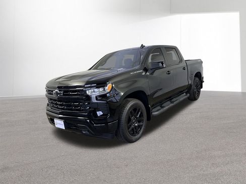 Used 2025 Chevrolet Silverado 1500 RST w/ Protection Package AWD/4WD image 2