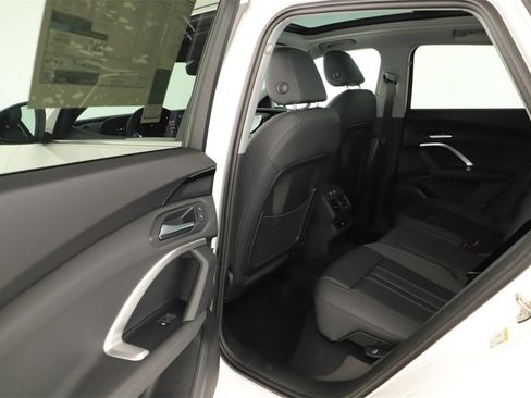 New 2025 Audi Q5 Premium image 26