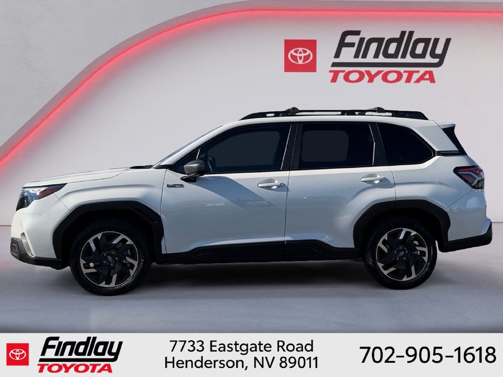 Used 2025 Subaru Forester Premium AWD/4WD image 12