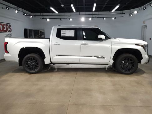 New 2026 Toyota Tundra Platinum AWD/4WD image 8