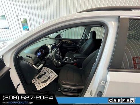 Used 2021 GMC Terrain SLE w/ Driver Convenience Package FWD image 16