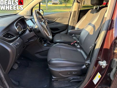 Used 2018 Buick Encore Sport Touring w/ Safety Package FWD image 9