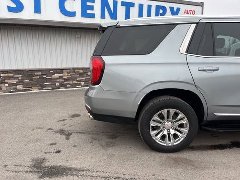 Used 2023 GMC Yukon Denali image 12