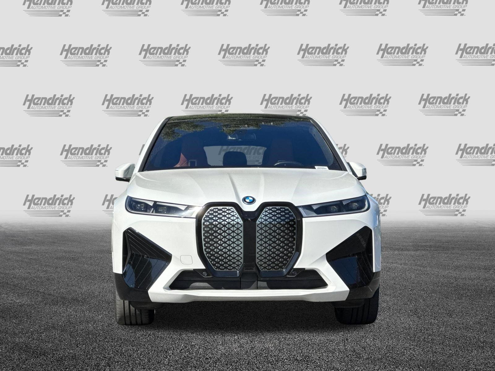 Certified 2024 BMW iX xDrive50 w/ Sport Package AWD/4WD image 10