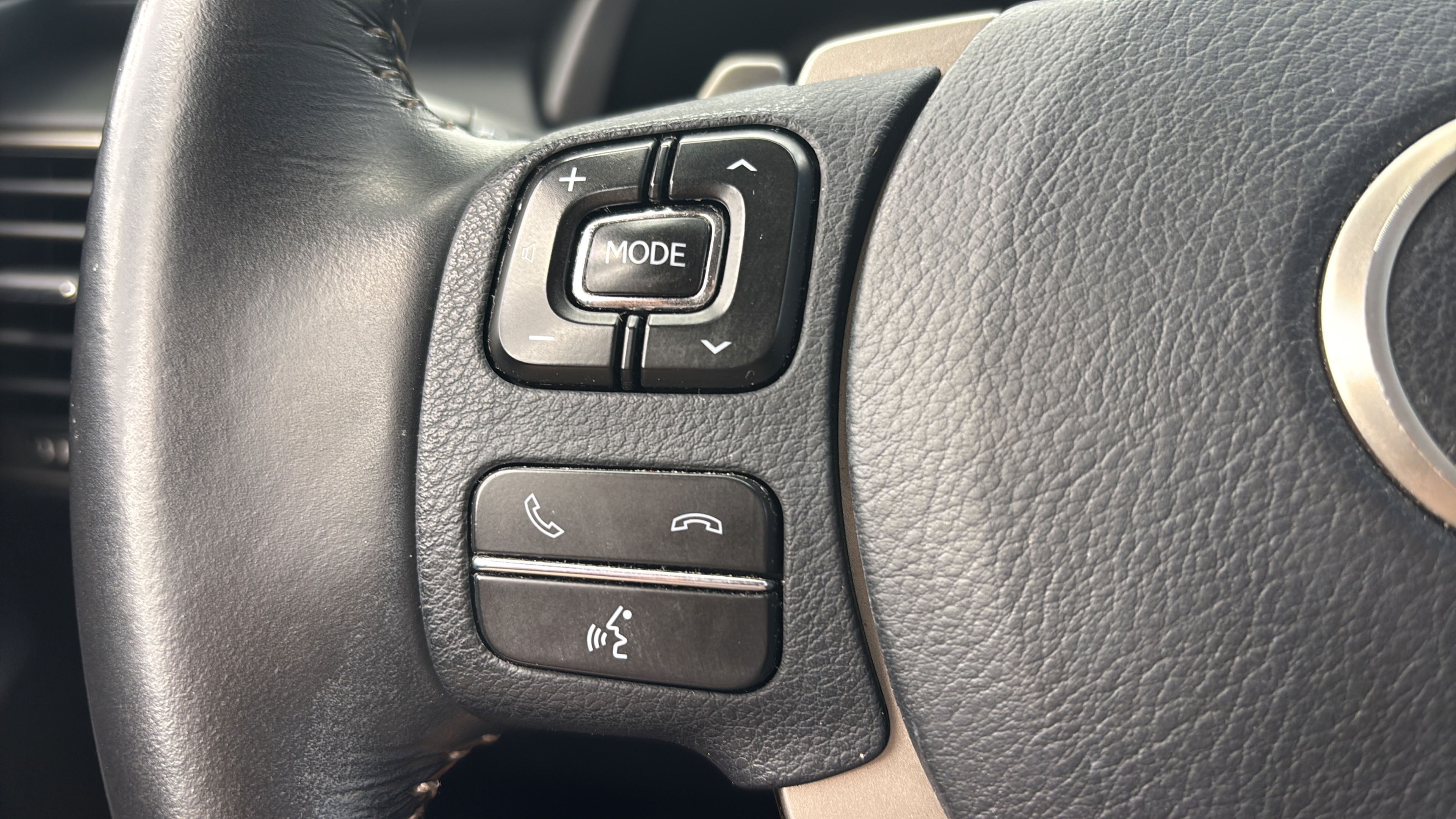 Used 2018 Lexus NX 300 FWD w/ Accessory Package 2 image 26