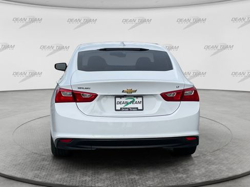Used 2018 Chevrolet Malibu LT FWD image 8