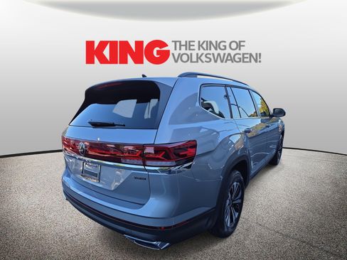 New 2026 Volkswagen Atlas SE image 7