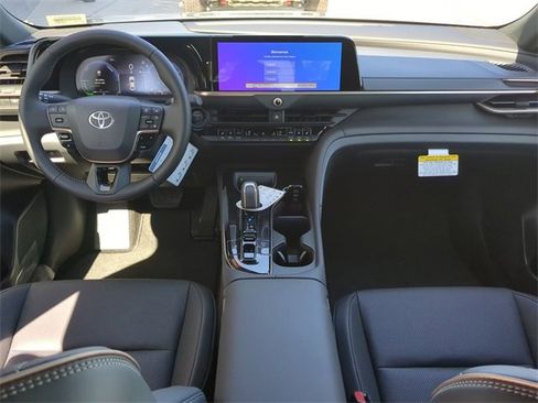 New 2026 Toyota Crown XLE image 13