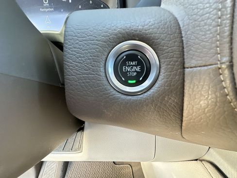 Certified 2023 GMC Yukon Denali AWD/4WD image 18