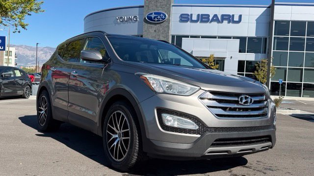 Used 2014 Hyundai Santa Fe Sport 2.0T w/ Technology Package 05 FWD image 1
