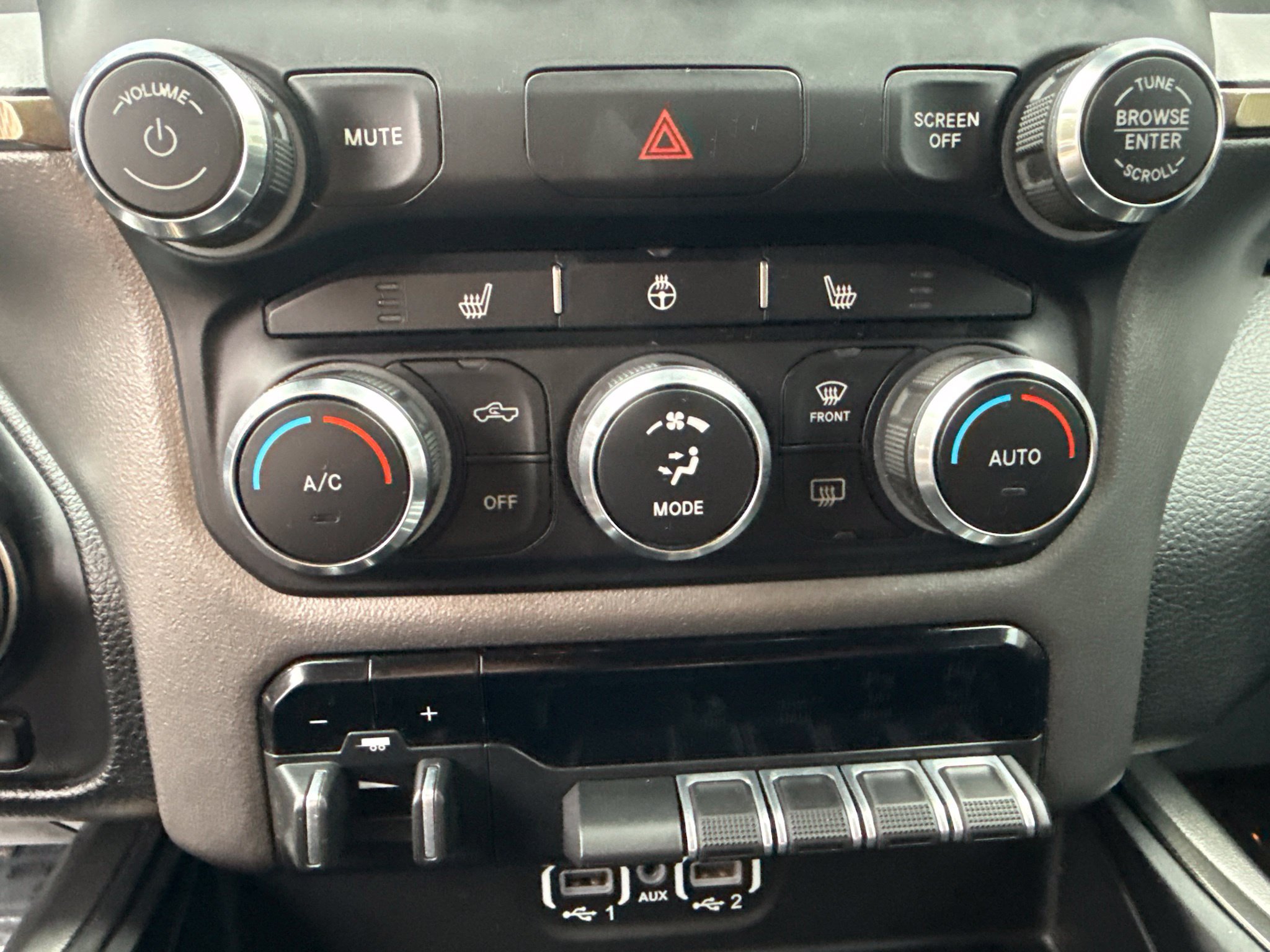 Used 2021 RAM 1500 Rebel w/ Level 2 Equipment Group AWD/4WD image 16