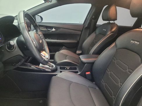 Used 2023 Kia Forte GT-Line w/ GT-Line Technology Package image 17