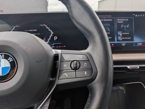 Used 2023 BMW X1 xDrive28i image 16